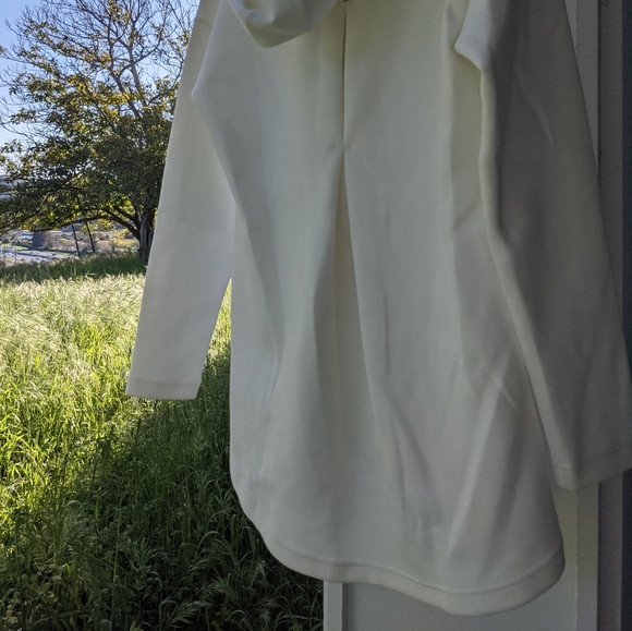 Cool NWT New Balance Athleisure Hooded Jacket - Picture 4 of 12